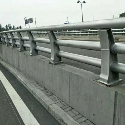 臨沂橋梁護(hù)欄銷售 | 聊城聚宏金屬護(hù)欄廠 專業(yè)供應(yīng)高品質(zhì)金屬護(hù)欄材料